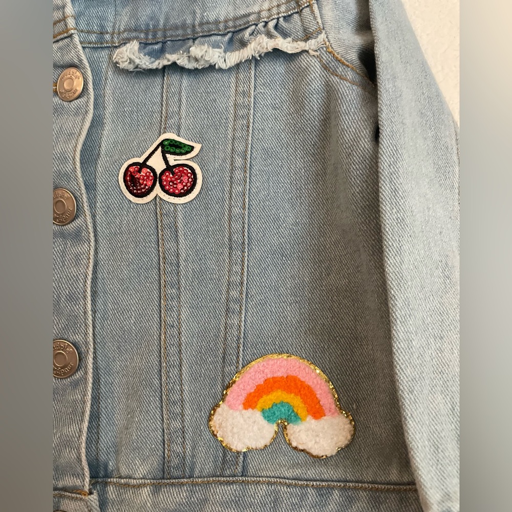 Mud Pie Girls Preppy Light Blue Jean Jacket with Fun Patches size 2/3T - Picture 9 of 11